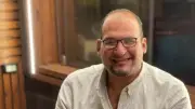 د. أحمد خشبة يكتب: أنت تحتاج المزيد - قصة الإنصات الأولى