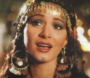 ذكرى رحيل ساحرة القلوب كواليس رحلة هالة فؤاد الفنية وقصة زواجها بأحمد زكي