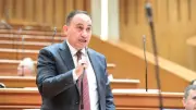 طلب إحاطة برلماني لمواجهة مخاطر لمبات الزينون والليد المسببة للحوادث