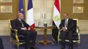 وزيرا خارجية مصر وفرنسا يبحثان العلاقات الثنائية والتطورات الإقليمية