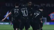 إنريكي يعلن قائمة باريس سان جيرمان لمواجهة بريست في الدوري الفرنسي