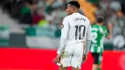 مبابي يتصدر قائمة الأعلى أجراً في برشلونة وريال مدريد قبل الكلاسيكو
