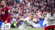 آرسنال يخطف فوزًا قاتلًا أمام وست هام يونايتد في الدوري الإنجليزي فيديو