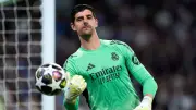 كورتوا يعد جماهير ريال مدريد بالعودة بعد الخسارة في الكلاسيكو