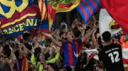 فيديو بمشاركة ثنائي البارسا.. جماهير برشلونة تسخر من ريال مدريد وأربيلوا