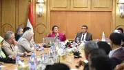 محافظ قنا يتابع مؤشرات تنظيم الأسرة والملف السكاني بحضور نائب وزير الصحة