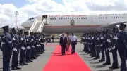 وصل السيسي إلى نيروبي للمشاركة في قمة أفريقيا-فرنسا غداً