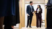 روته وأناند يبحثان تعزيز الإنتاج الدفاعي وأمن القطب الشمالي ودعم أوكرانيا