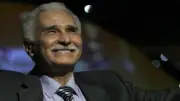 عبد الرحمن أبو زهرة: قراءة القرآن سر إتقاني للغة العربية قبل وفاته
