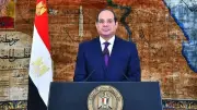 السيسي يتطلع لتعزيز التعاون مع فرنسا لمواصلة برامج التنمية الاقتصادية والاجتماعية