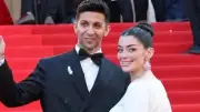 ليلى أحمد زاهر تخطف الأنظار بفستان أبيض ناعم يبرز حملها في مهرجان كان