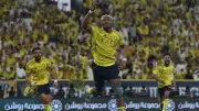 النصر يتقدم على الهلال بهدف في الشوط الأول بالدوري السعودي