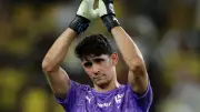 الدعيع ينتقد بونو بعد ديربي النصر والهريفي وعطيف يدافعان عنه