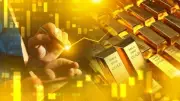 تراجع مفاجئ يضرب أسعار الذهب عالمياً بعد بيانات تضخم أمريكية قوية