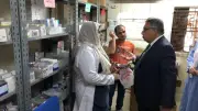 محافظ الدقهلية يتفقد عيادة التأمين الصحي ويؤكد على الانضباط والالتزام