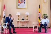 السيسي يؤكد لنظيره الأوغندي حرص مصر على تطوير التبادل التجاري