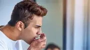 أسباب روائح الفم الكريهة حسب كل نوع: رسائل صحية لا تتجاهلها