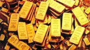 أسعار الذهب تتراجع عالمياً بفعل التضخم وارتفاع الفائدة