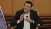 مصطفى كامل: هاني شاكر تأثر بالعندليب وأخلص للرومانسية