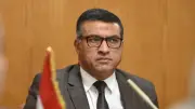 محافظ قنا يحيل مسؤولي مدرسة للتحقيق بسبب عرض خطير