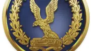 إيقاف شرطي عن العمل لسوء تعامله مع متسول في قطار سوهاج