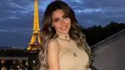 فرح شعبان تخطف الأنظار بفستان أصفر ناعم في عطلتها بتركيا