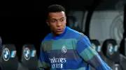 جماهير ريال مدريد تطلق صافرات استهجان ضد مبابي وفينيسيوس