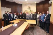 وفد التنسيقية يلتقي نقيب المحامين لبحث تعزيز التعاون في الملفات القانونية