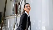 كارمن سليمان تخطف الأنظار بظهورها الجديد بسوت أنيق
