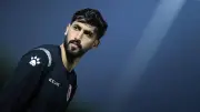 مدرب الأردن يكشف وجهة يزن النعيمات المقبلة إلى الأهلي الإماراتي
