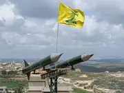حزب الله يستهدف جرافة ويقصف تجمعاً لقوات الاحتلال بالصواريخ