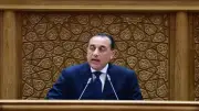 مدبولي يتفقد مشروع تطوير واجهات مباني القاهرة التاريخية