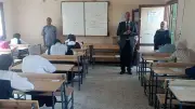 وكيل تعليم بني سويف يتفقد لجان الامتحانات في أول أيام نهاية العام