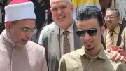 رئيس جامعة الأزهر يدعم الطالب محمد أحمد حسن نجم دولة التلاوة في الامتحانات