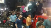 تشييع جثمان عامل دليفري قتل في مشاجرة بسبب خلاف مروري ببنها