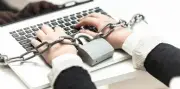 العبث بالمواقع الإلكترونية تحت طائلة العقاب.. كيف يحمي القانون الفضاء الرقمي؟