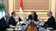 مدبولي يتابع استعدادات البترول لتلبية احتياجات الكهرباء في الصيف