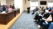 لجنة السياحة بالبرلمان تؤجل الموافقة على موازنة الوزارة لحين توضيح الأرقام