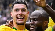 إلغاء مباراة نانت وتولوز في الدوري الفرنسي بسبب اقتحام المشجعين