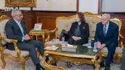 وزير الإنتاج الحربي يبحث تعظيم الاستفادة من الطاقة الشمسية الحرارية