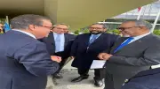 خالد عبدالغفار يبحث مع مدير الصحة العالمية تعزيز التعاون الصحي المشترك