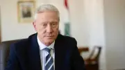 وزير خارجية لبنان يتابع تصحيح توصيف أدباء المهجر على نصب تذكاري بنيويورك