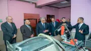 وزير الإنتاج الحربي يتفقد ذراعاً روبوتية متعددة الاستخدامات في أكاديمية الهندسة