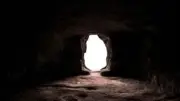كهف الموت في كوستاريكا.. فخ قاتل ينبعث منه غازات سامة