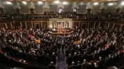 مجلس الشيوخ الأمريكي يقر قانونًا لتقييد الضربات على إيران