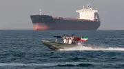 الحرس الثوري يعلن ترتيبات جديدة لعبور السفن بمضيق هرمز