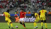 تريزيجيه يمنح الأهلي التقدم على المصري في الدوري المصري