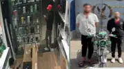 القبض على سارق هاتف محمول من محل وشريكه في الإسكندرية