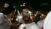 نظارات سوداء تزين احتفالات لاعبي الزمالك بدرع الدوري