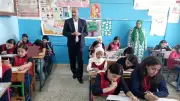 وكيل تعليم بني سويف يتفقد امتحانات النقل بمدرسة الشهيد أحمد عبده